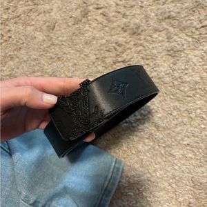 LV Men’s Black Belt